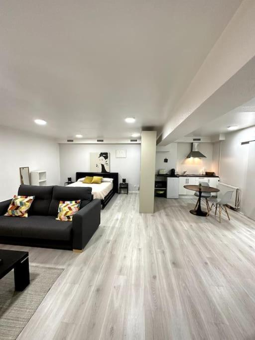 Hito Apartment Vigo Ngoại thất bức ảnh