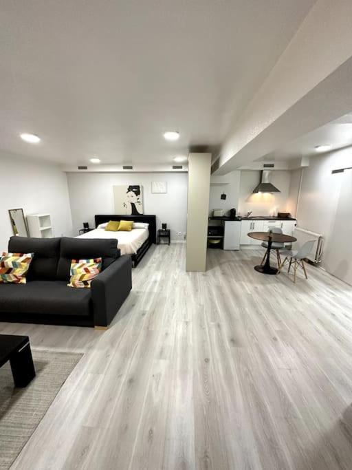 Hito Apartment Vigo Ngoại thất bức ảnh